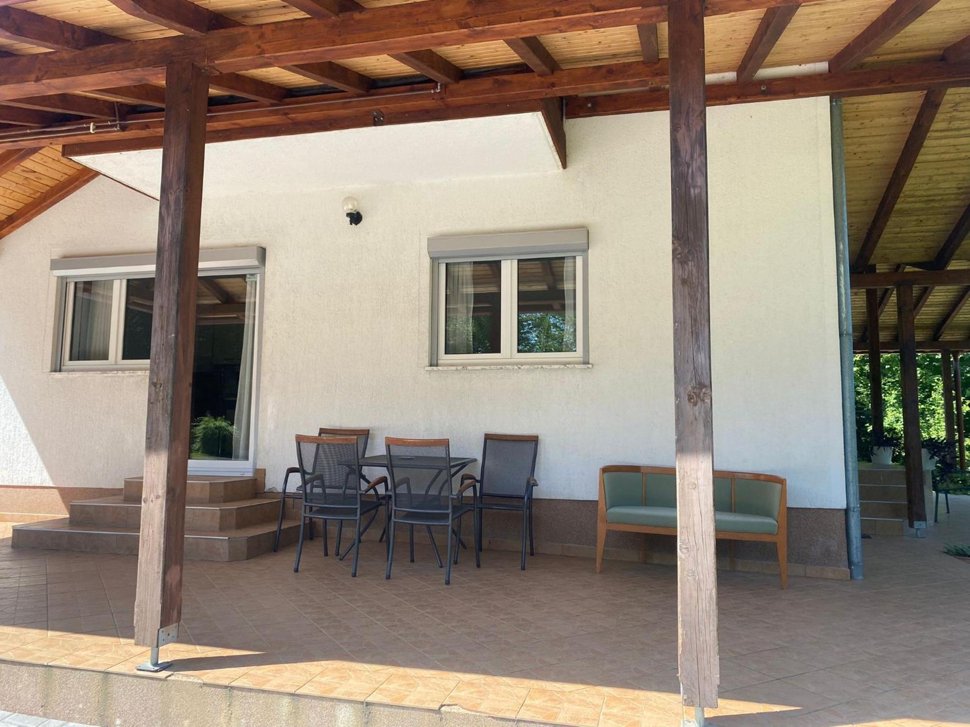 Guesthouse Abrlic Seliste Dreznicko Εξωτερικό φωτογραφία